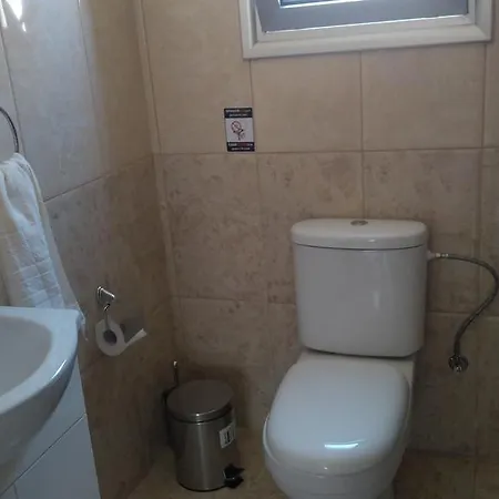 Apartment Estian Nafi Limassol