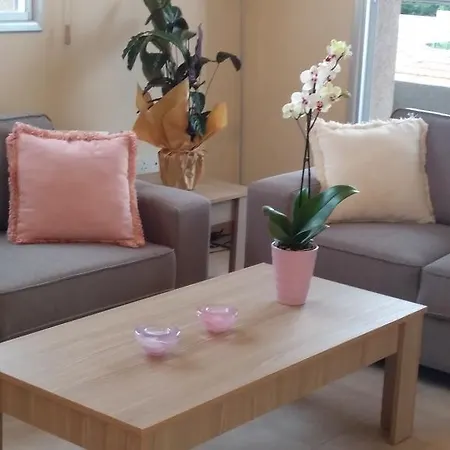 Appartement Estian Nafi